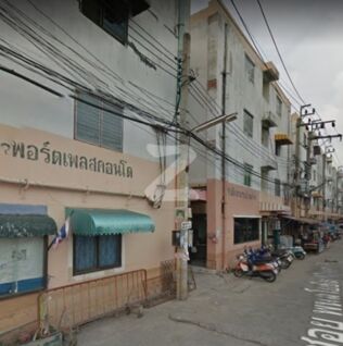 นิวพอร์ตเพลส คอนโดมิเนียม Newport Place Condominium