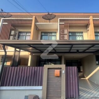 บ้านธนารินทร์ ทาวน์โฮม 3 Baan Thanarin Townhome 3