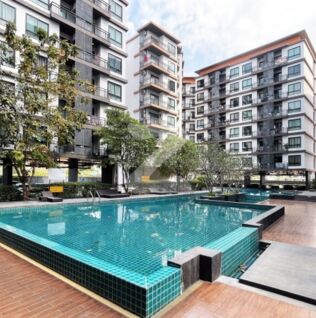 ลิฟวิ่ง อเวนิว คอนโด บางแสน Living Avenue Condo Bangsaen