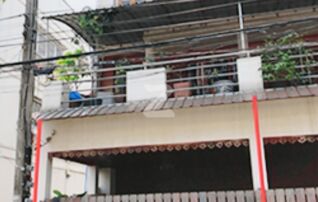 ทรัพย์ธนาคารโดย ธนาคารกสิกรไทย ทาวน์เฮาส์ติด MRT คลองบางบัว ซื่อตรงเสนา 