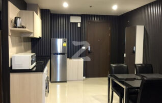 Kitchen and dining room ครัว และห้องอาหาร