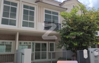 ให้เช่าทาวน์โฮม วิลลาจจิโอ 2 ศรีนคริทนร์-บางนา 2 (Villaggio 2 Srinakarin-bangna for rent)  บ้านทิศเหนือ   แปลงต้นซอย ไม่ไกลจากคลับเฮ้าส์ : เจ้าของให้เช่าเอง 