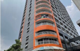 ทรัพย์ธนาคารโดย SCB คอนโดใกล้ YL13 ศรีนุช ศรีนครินทร์ เพลส คอนโดมิเนียม (Srinakarin Place Condominium) 