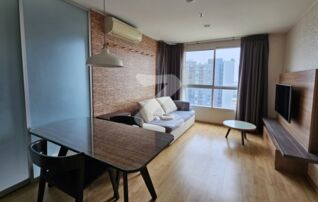 ให้เช่าคอนโด  U Delight Residence พัฒนาการพื้นที่ 35. ตรม ชั้น 18 ทิศตะวันออก ไม่ร้อน        : เจ้าของให้เช่าเอง 