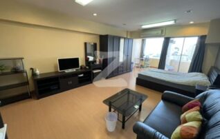 Hot sale!!!Studio sea view in the city แหลมทองคอนโดเทล(ตึกคอม ศรีราชา)ชั้น 11 วิวทะเลและสระว่ายน้ำ : เจ้าของขายเอง 