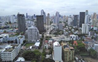 ขายดาวน์คอนโดติด MRT สุขุมวิท เซอเลส อโศก (CELES Asoke) : เจ้าของขายดาวน์เอง (งดรับนายหน้า) 