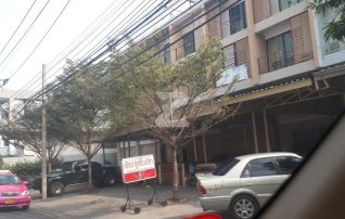 ให้เช่าตึกแถว-อาคารพาณิชย์ใกล้ MRT บางหว้า  ถนนเทอดไท : เจ้าของให้เช่าเอง (งดรับนายหน้า) 