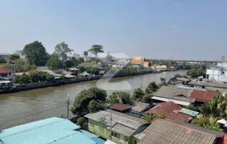 ขายคอนโดห้องมุมวิวริมน้ำคลองบางกอกน้อย ห้องเพิ่งปรับปรุงใหม่ทั้งหมด ติดตาข่ายกันนกพิราบแน่นหนา มีราวเหล็กอย่างดีไว้ให้ตากผ้า ใกล้โลตัสปินเกล้า มีตลาด : เจ้าของขายเอง (งดรับนายหน้า)