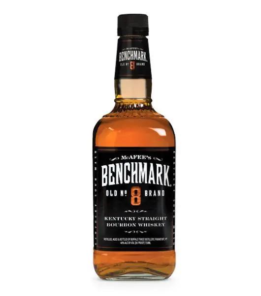 benchmark bourbon whiskey product image from Drinks Zone