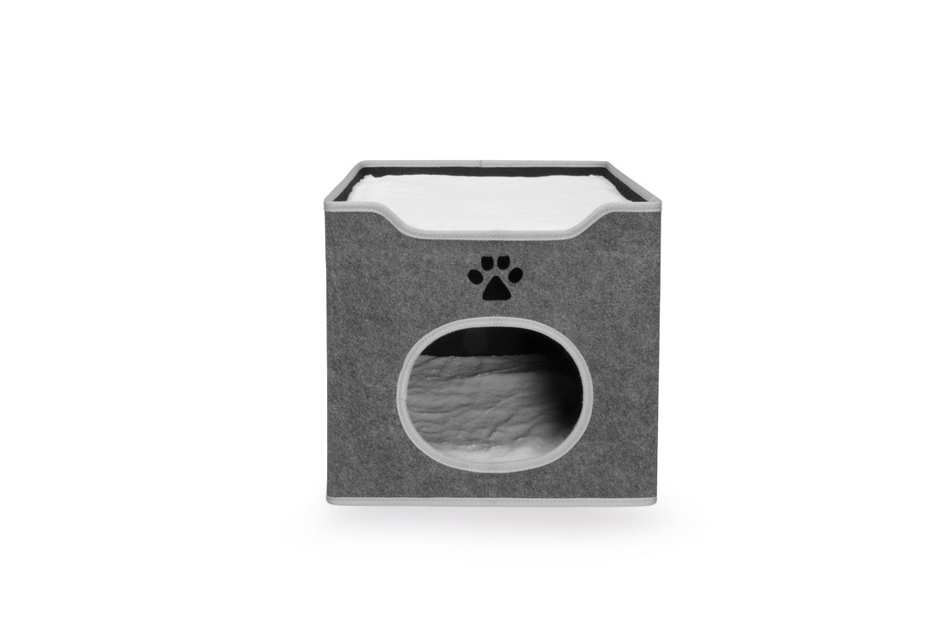 CG010/A CUBE SHAPED CAT BED