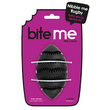 EBI FEEDING TOY NIBBLE ME RUGBY S BLACK