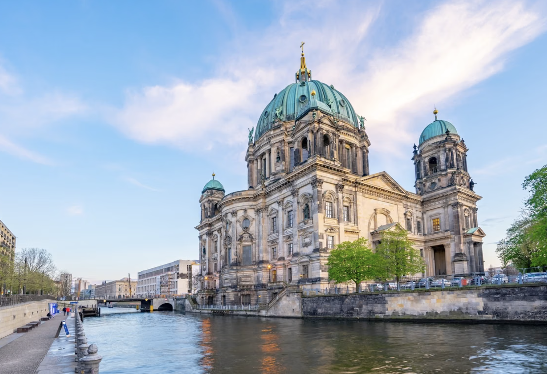 https://storage.googleapis.com/zormor.com/places/berlin-cathedral/1779723814760-0.png