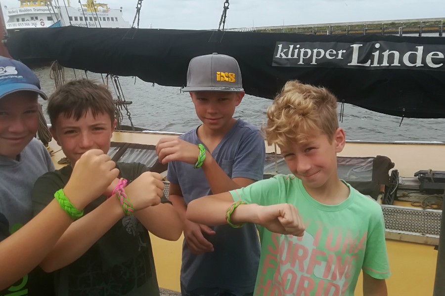 Detailafbeelding van Knopen leggen
