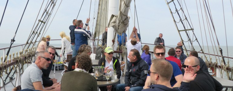 Bedrijfsuitje traditioneel zeilschip