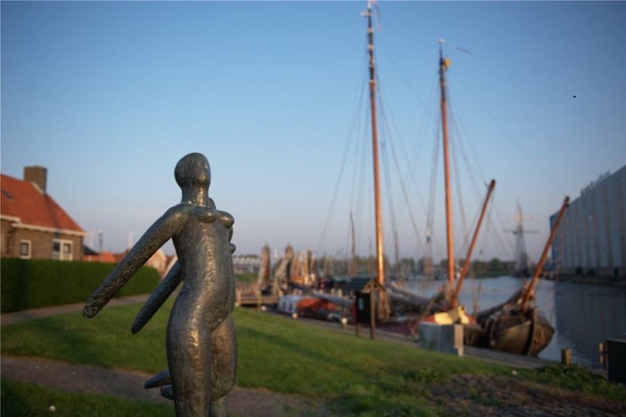 Detailafbeelding van Bezoek Makkum op je gemak!