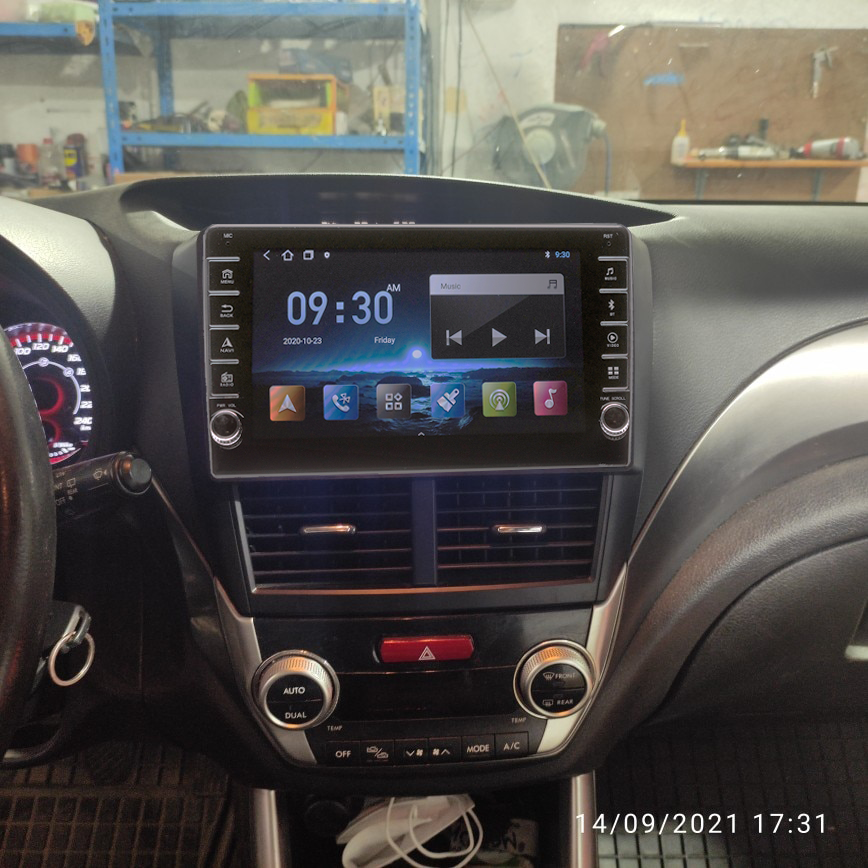 Navigatie AUTONAV ECO Android GPS Dedicata Subaru Forester 2008-2012 si Impreza 2007-2013, Model PRO Memorie 16GB Stocare, 1GB DDR3 RAM, Butoane Laterale Si Regulator Volum, Display 8
