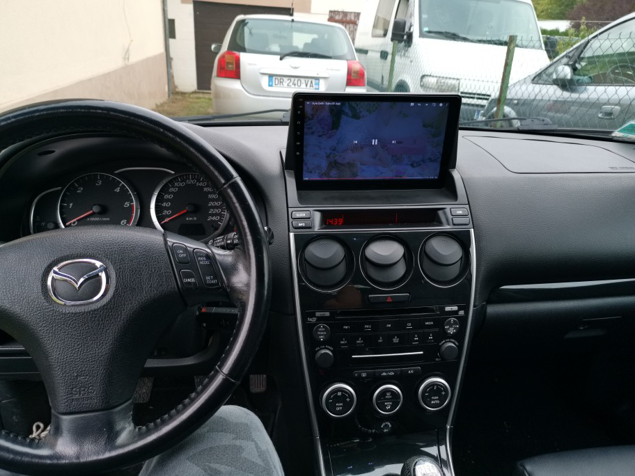 Navigatie AUTONAV PLUS Android GPS Dedicata Mazda 6 2002-2008, Model Classic, Memorie 16GB Stocare, 1GB DDR3 RAM, Display 10