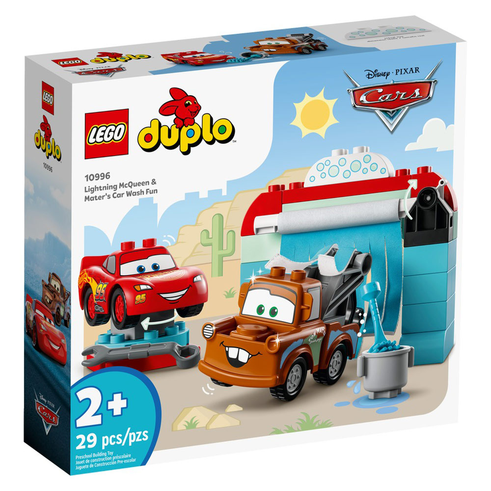 Set de construit LEGO® Disney, Distractie la spalatorie cu Lightning McQueen si Mater, 29 piese